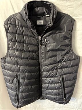 Clique Men's Quilted Puffer Vest in Charcoal Gray
